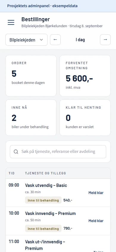 Bestillingsoversikten på mobil. Eksempeldata.